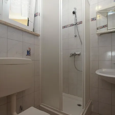 Fuer 7 Personen Ca 70 Qm In Medulin, Istrien Suedkueste Von Istrien *