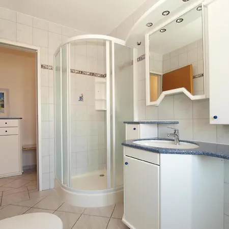 Apartment Fuer 7 Personen Ca 70 Qm In Medulin, Istrien Suedkueste Von Istrien