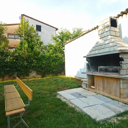 Apartment Fuer 7 Personen Ca 70 Qm In Medulin, Istrien Suedkueste Von Istrien Medulin